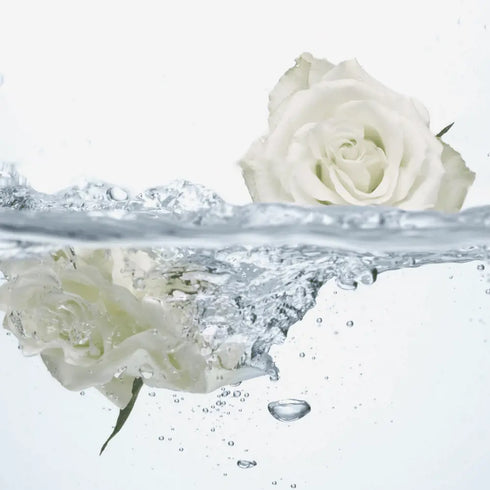 Oriflame Refreshing Intimate Wash with Rose Water