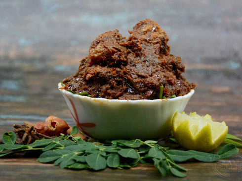 Prakruthi Munagaku Pickle | Drutick Leaves Achaar