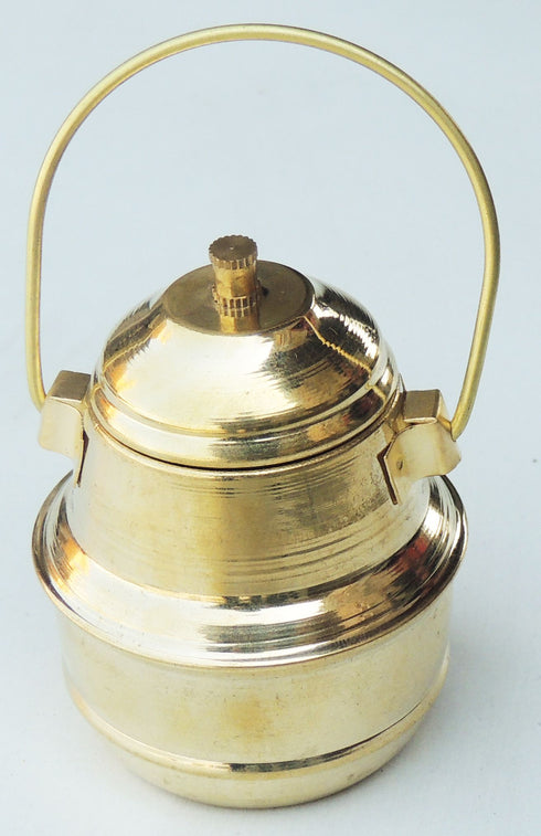 Brass Children Playing Oil Cane 0.04Kg