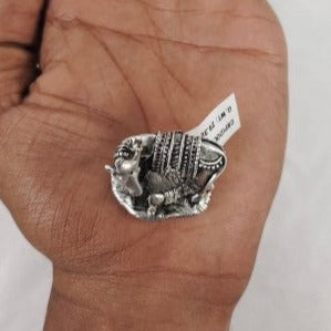 Pure Silver Cow And Calf Oxidized Antique Idol 29.33 Grams