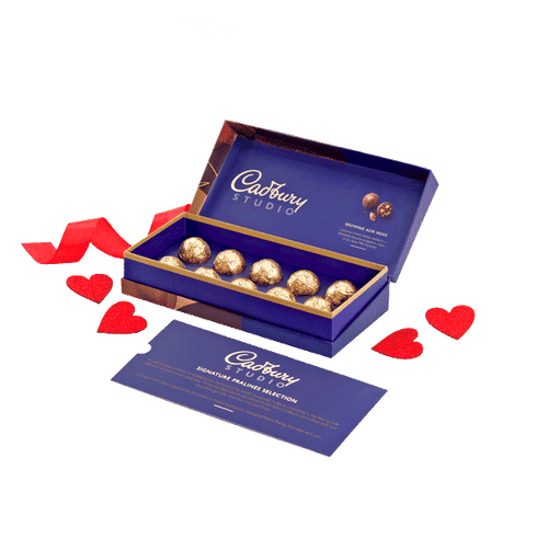 Cadbury Studio Signature Pralines Valentine's Gifts Brownie Aux Noix