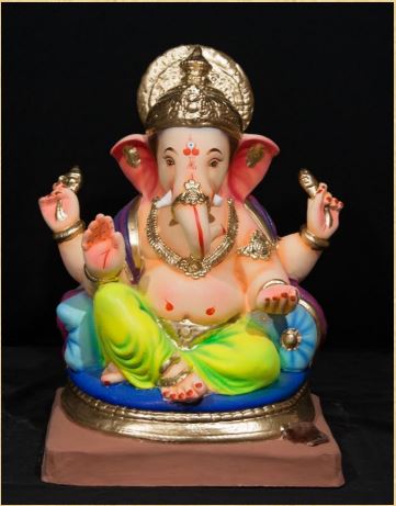 Chota Gol Ring Peshwa - 17 Inch Paper Mache Ganesh - 5000gms