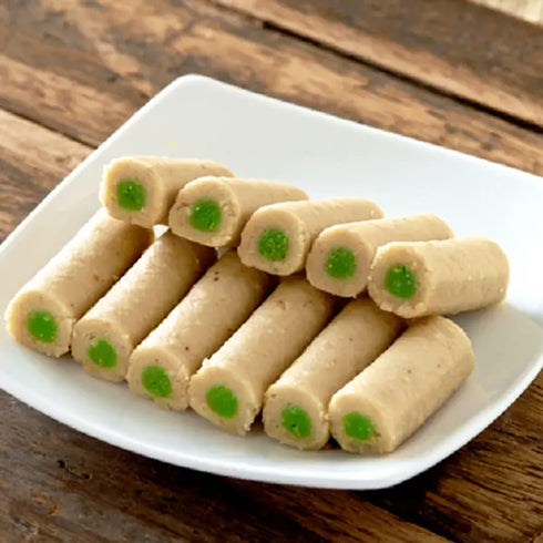 Sampradaya Kaju Pista Roll