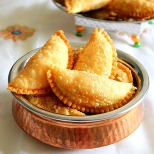 Kakarla Swagruha Foods Kajjikayalu Phalli Bellam