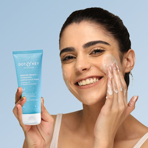Dot and key Barrier Repair Gentle Hydrating Face Wash