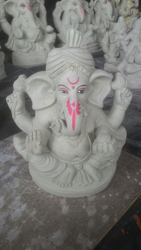 Pagadi Ganesh - 1090gms