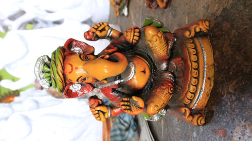 Clay Two Color Ganesh Statue - 1500gms