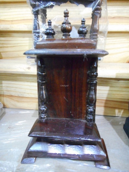 Rosewood Small Mandap