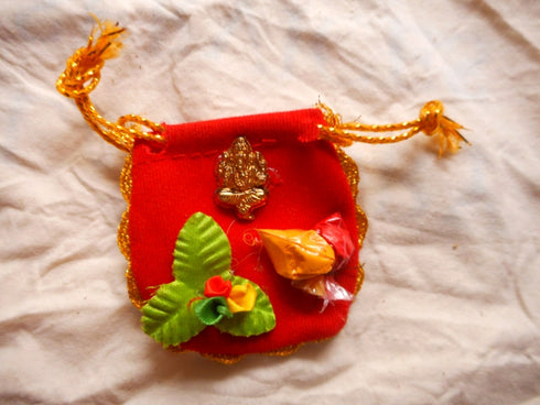 Ganesh Haldi Kumkum With Leaves - 100gms