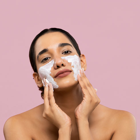 Lotus Whiteglow Instaglow Brightening 4 In 1 Facial Kit