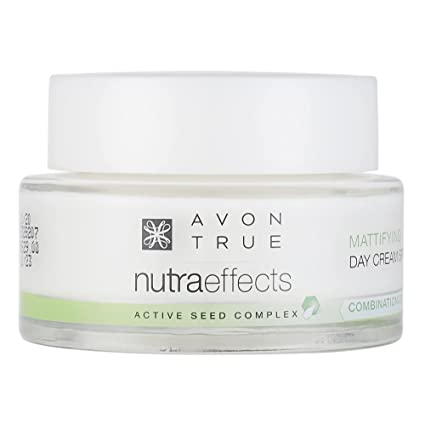Avon True Nutraeffects Mattifying Day Cream SPF 15 50 g