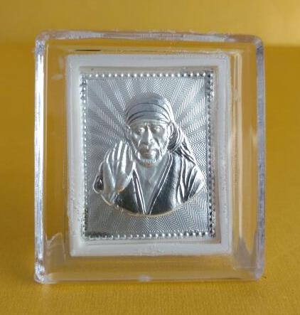 Shirdi Sai Baba Silver Coiled Mini Stand Frame