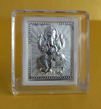 Ganesh Silver Coiled Mini Stand Frame