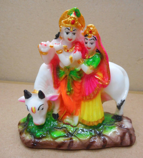 Radha Krishna Statue