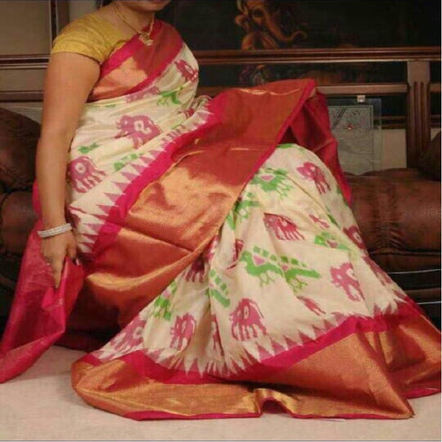 Pochampally Ikkat Silk White Color Saree With Pink Color Border