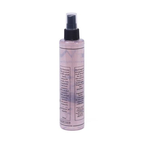 First Water Hydrating Moonlight Body Mist