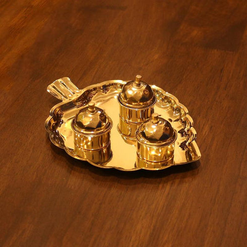 Brass Leaf Pooja Plate With 3 Boxes - Pack Of 10 - 900gms