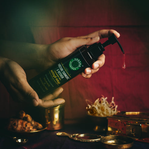 Shesha Ayurveda Kasturi Turmeric & Vetiver Shower Gel