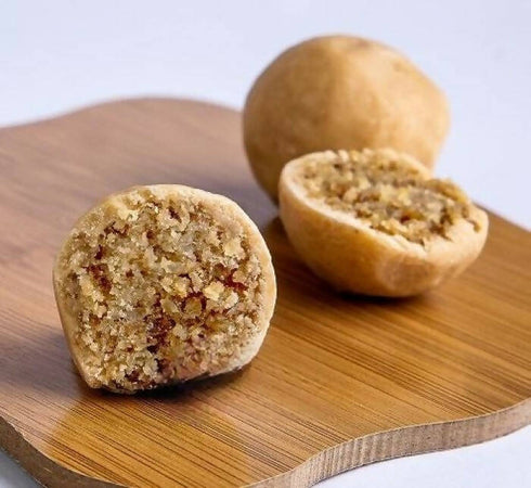 Godavari Vantillu Kobbari Kova Laddu | Kobbari Kova Kajjikayalu