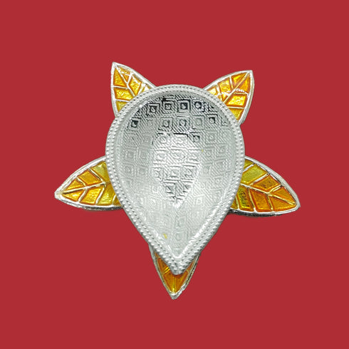 Pure Silver Star Leaf Pattern Fancy Diya 15.35g