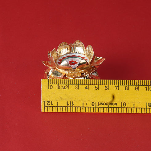Pure Silver Lotus Stand Gold Plated 40g