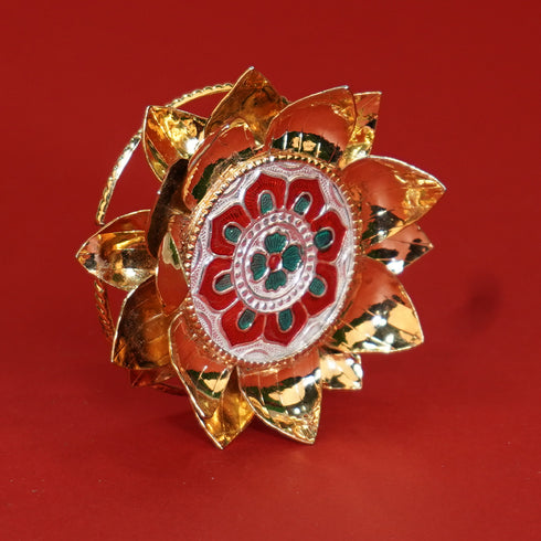 Pure Silver Lotus Stand Gold Plated 48g