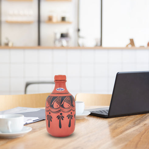 Mitticool Clay Water Bottle Black Spade Design 1.25 Liter