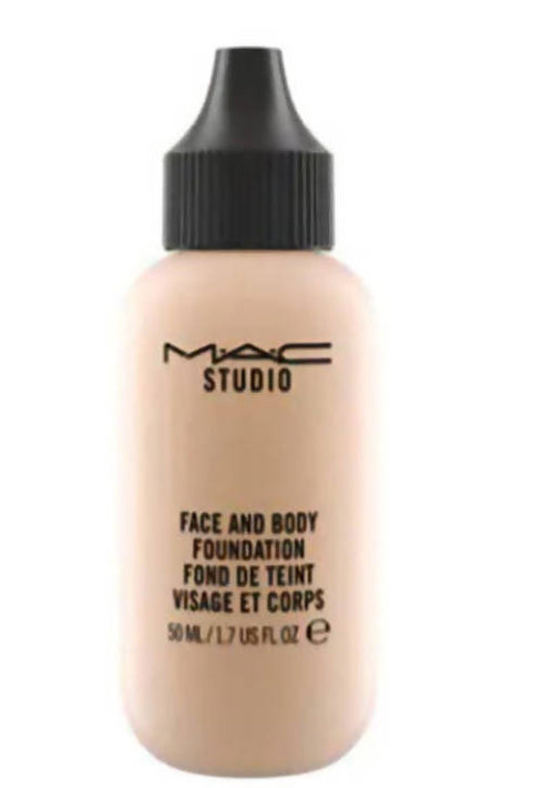 Mac Studio Face and Body Foundation C4