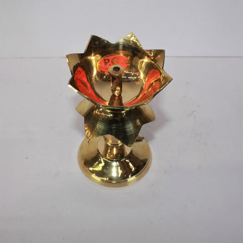 Brass Lotus Shape Pillar Stand Diya 142g