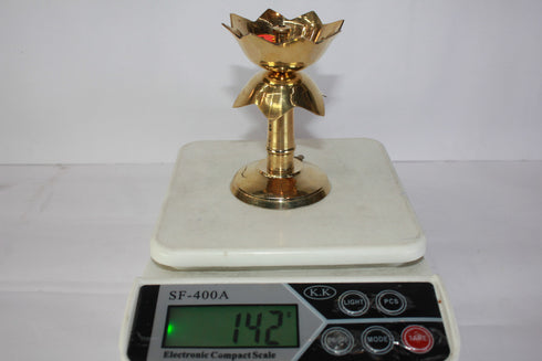 Brass Lotus Shape Pillar Stand Diya 142g
