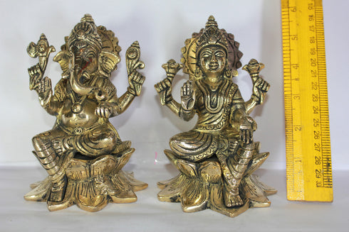 Brass Laxmi Ganesh God Idol Statue 2886g