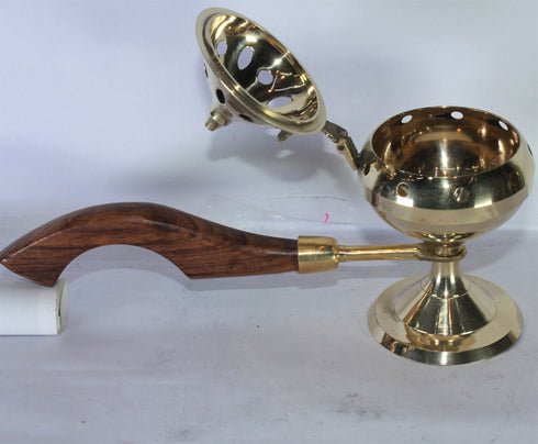 Brass Dhuna Dhoop Dani with Handle 177g