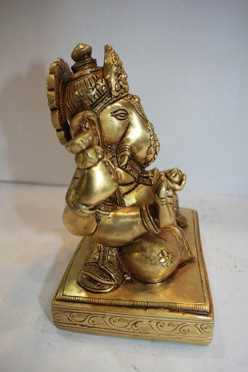 Brass Ganesh Ji Statue 3232g