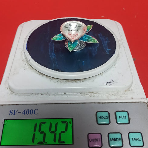 Pure Silver Star Leaf Pattern Fancy Diya 15.42g