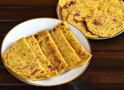 Holige Mane Coconut Holige Bobbatlu Puran Poli
