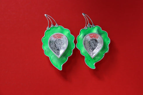 Pure Silver Fancy Diya Leaf Pattern Green 30.62g