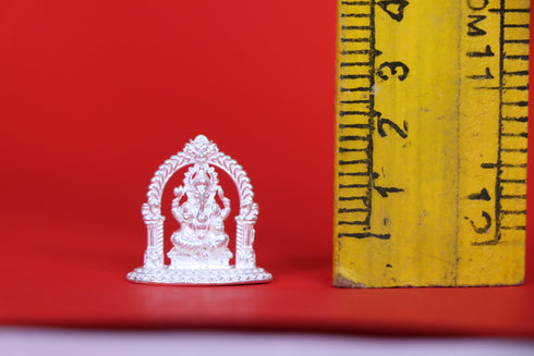 Pure Silver Keertimukha Ganesh 5.31g