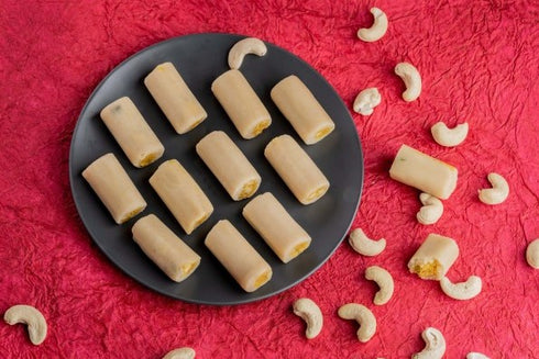 Vellanki Foods Kaju Rolls