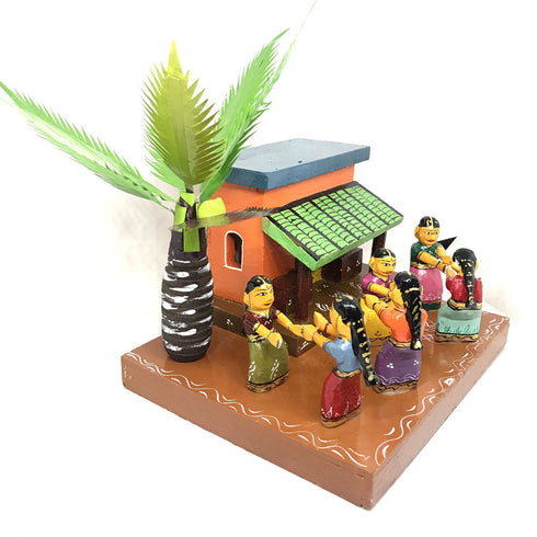 Attractive Oppula Kuppa Oyyari Bhama Kondapalli Bommalu