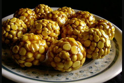 Palharam Putnala Laddu