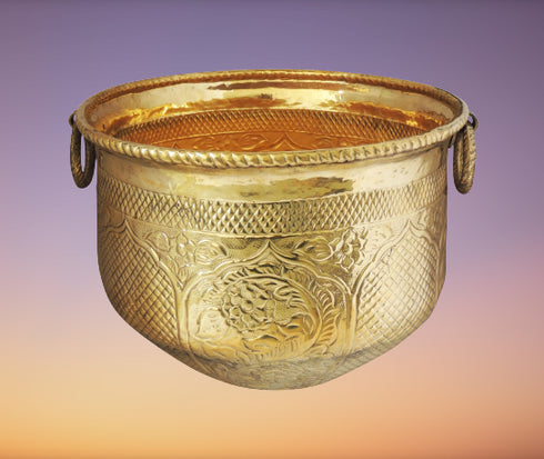 Brass Planter Pot Gamala Chatai 3.82Kg