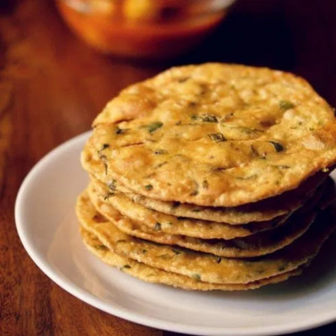 Agra Sweets Methi Puri 500g