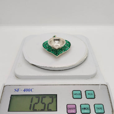 Pure Silver Peepal Leaf Pattern Fancy Diya 12.2g