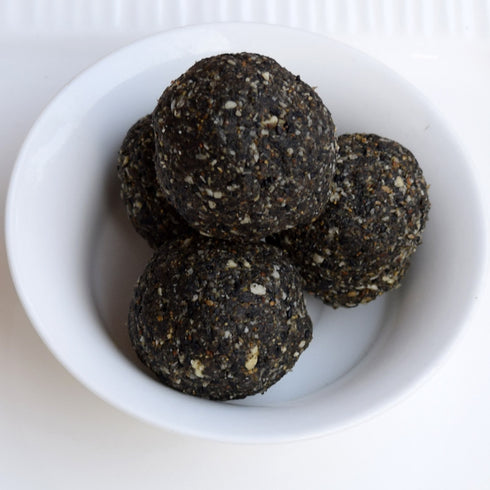 Athithi Gruha Foods Guntur Nalla Nuvvula Unda 500g