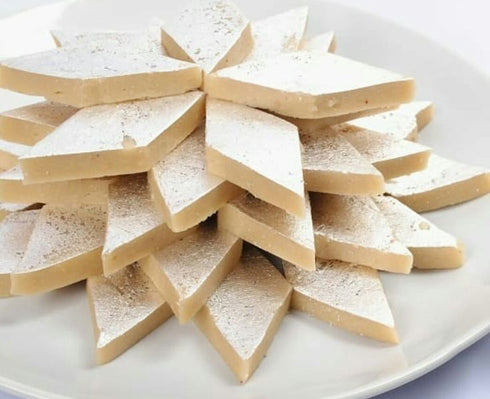 Gokak Karadant Kaju Katli