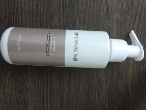 Oriflame Optimals Even Out Foaming Cleanser