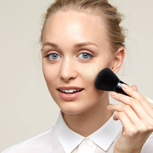 Oriflame Precision Powder Brush