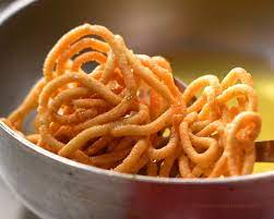 Holige Mane Murukulu-Curd Theggule