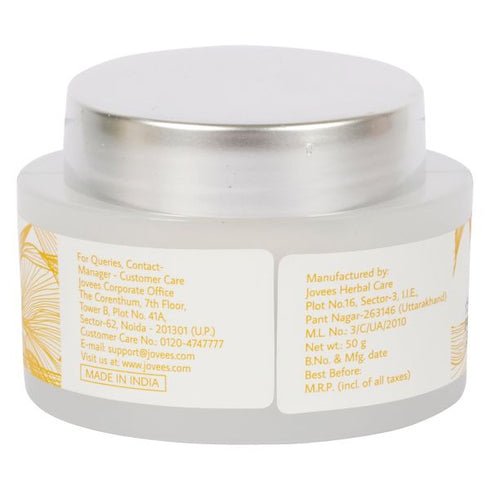 Jovees Herbal Sandalwood Protection Day SPF 20 Cream For Oily