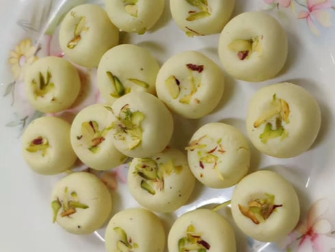 Dadus Rajasthani Peda 500g
